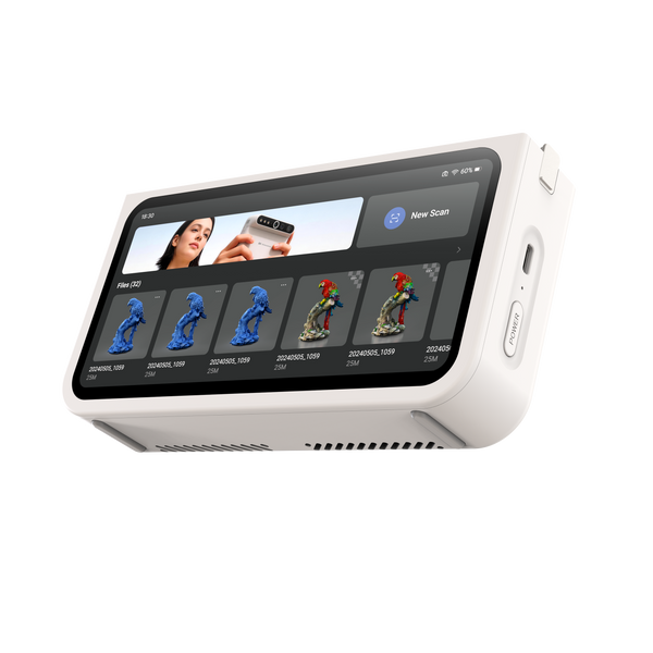 3DMakerpro Turtle standalone Control Pad with 6.4-inch 2K touchscreen, featuring a 2.3MP sensor for untethered 3D scanning.